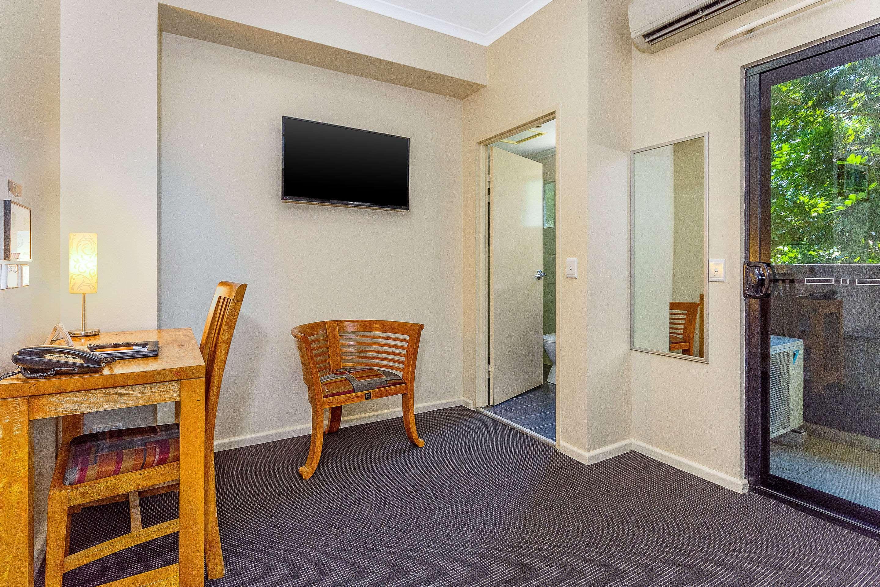 クオリティ ホテル ダーウィン エアポート エクステリア 写真 A typical studio apartment